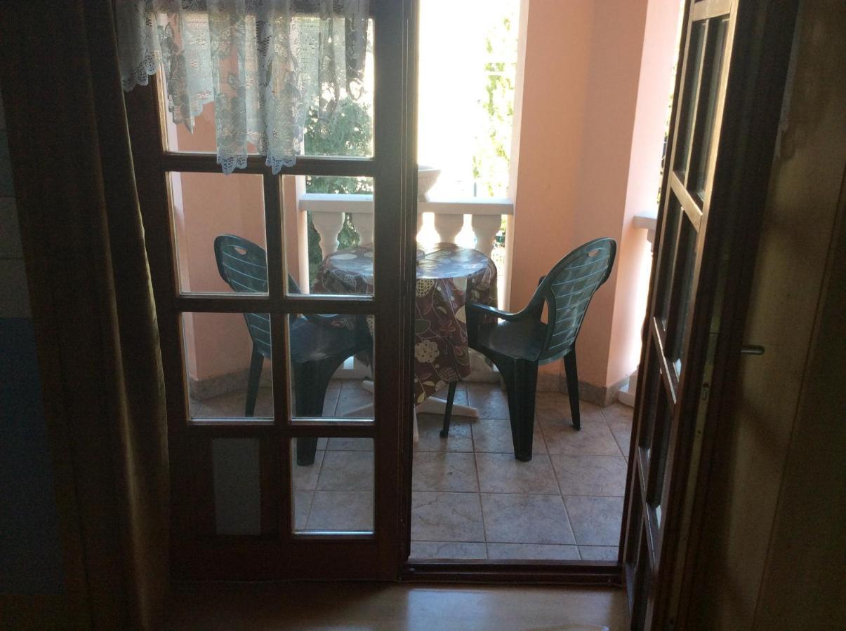 Ilona Kis Kastely Panzio Hotel Кестели Екстериор снимка